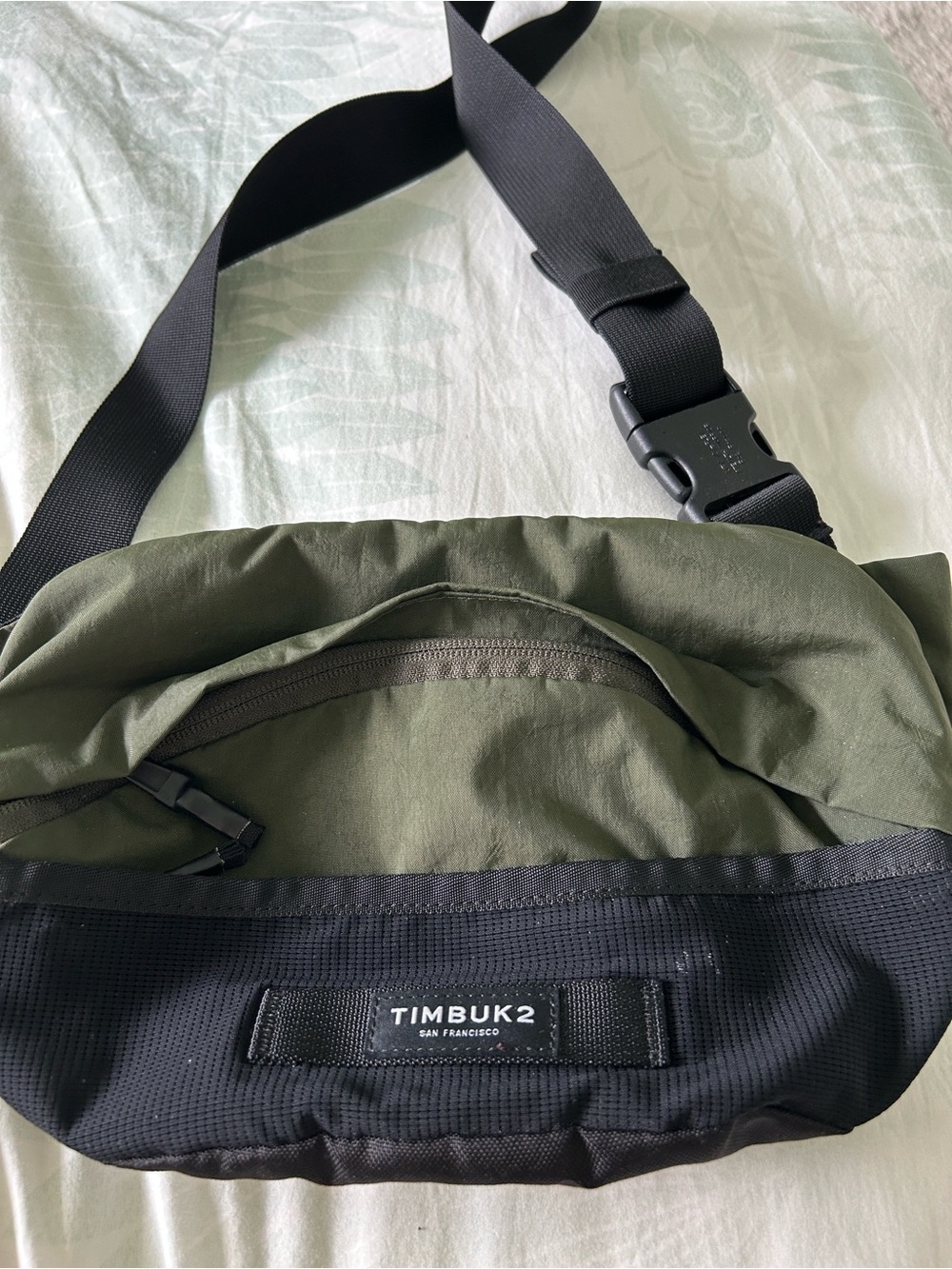 Timbuk2 LaBanane Olive Green and Black Sling Belt Bag